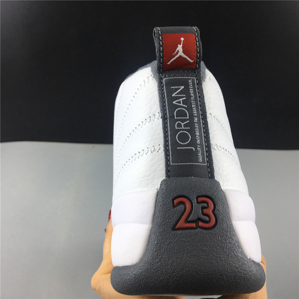 Air Jordan 12 retro 153265-160